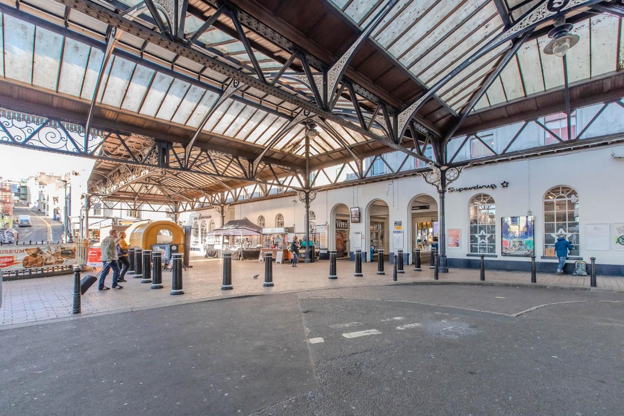 2 Bedroom Flat Next To Brighton Station & Beach I Sleep 8 Guests Extérieur photo